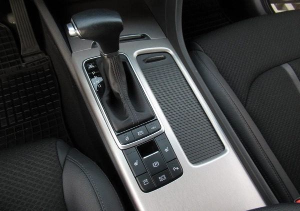 Kia Optima cena 86899 przebieg: 72630, rok produkcji 2019 z Lipsk małe 781